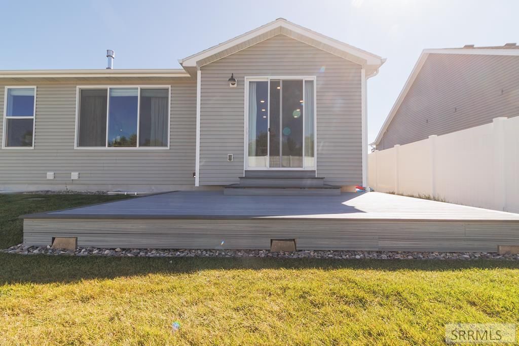 Image 36 of property listing at 2889 N Curlew Drive, Idaho Falls, ID 83406