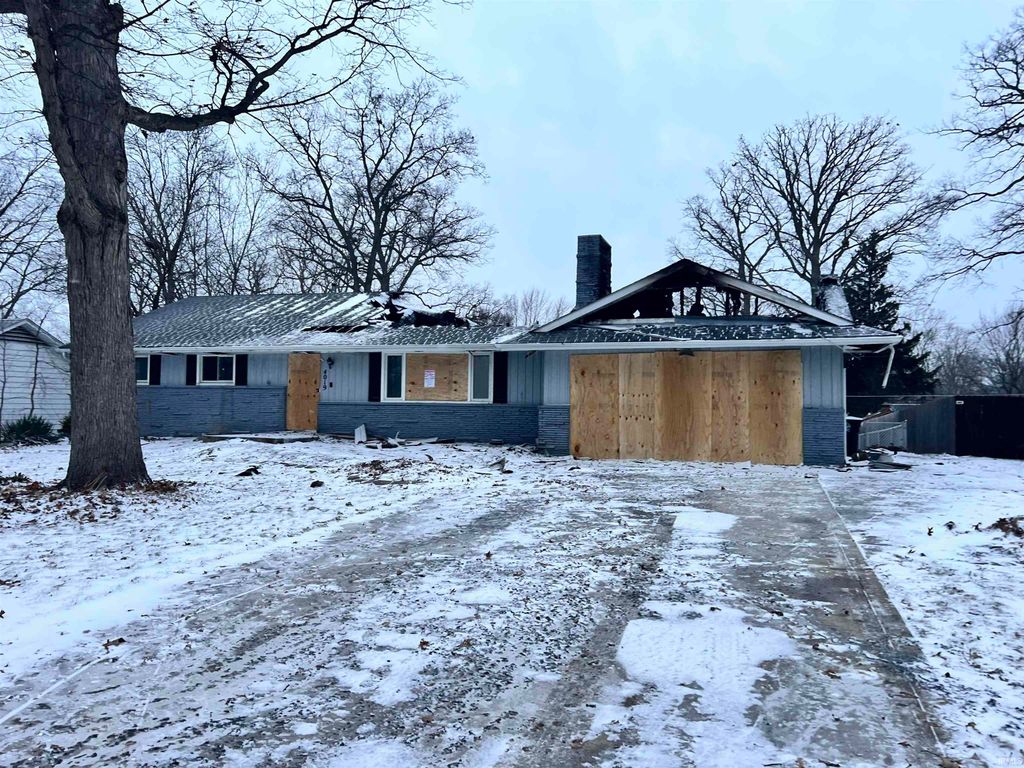 4019 Dalewood Drive, Fort Wayne, IN 46815