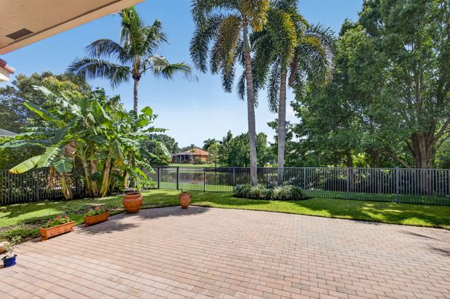 110 Via Veracruz, Jupiter, FL 33458