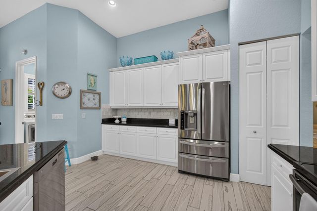 110 Via Veracruz, Jupiter, FL 33458