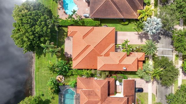 110 Via Veracruz, Jupiter, FL 33458