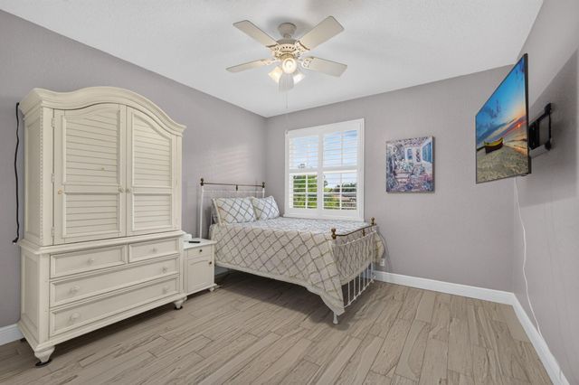 110 Via Veracruz, Jupiter, FL 33458