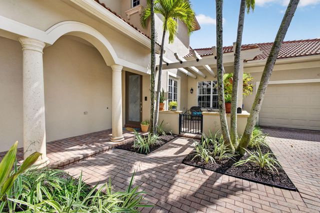 110 Via Veracruz, Jupiter, FL 33458