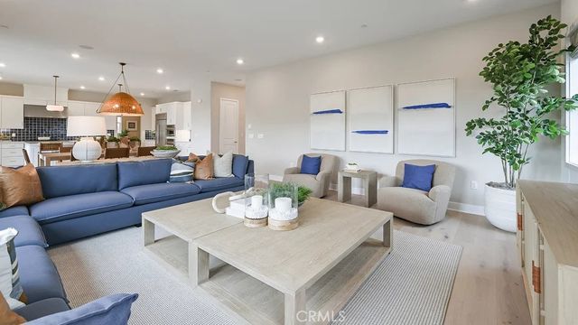 24325 Camino Oceano, Valencia, CA 91354