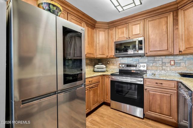 1 Scenic Drive 1105, Highlands, NJ 07732