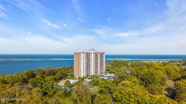 1 Scenic Drive 1105, Highlands, NJ 07732