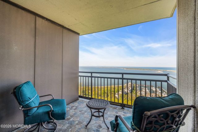 1 Scenic Drive 1105, Highlands, NJ 07732