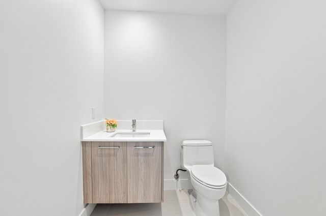 153 N Seabreeze Boulevard 2404, Fort Lauderdale, FL 33304