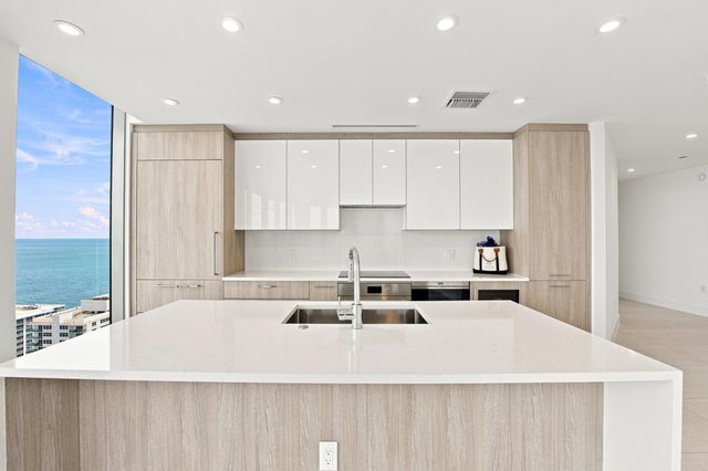 153 N Seabreeze Boulevard 2404, Fort Lauderdale, FL 33304
