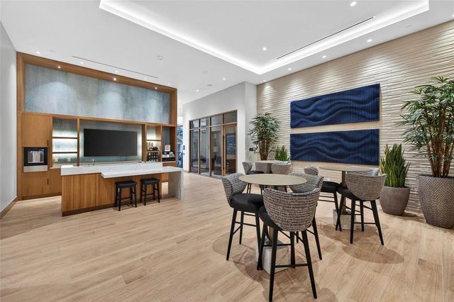 153 N Seabreeze Boulevard 2404, Fort Lauderdale, FL 33304