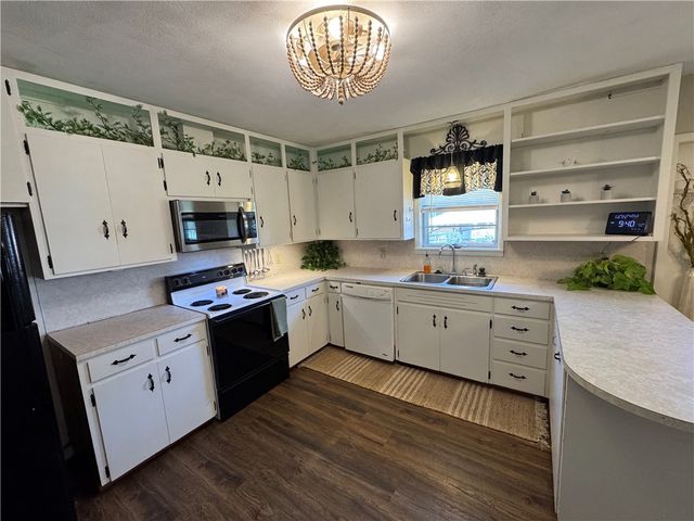 419 W Hannibal Street, Siloam Springs, AR 72761