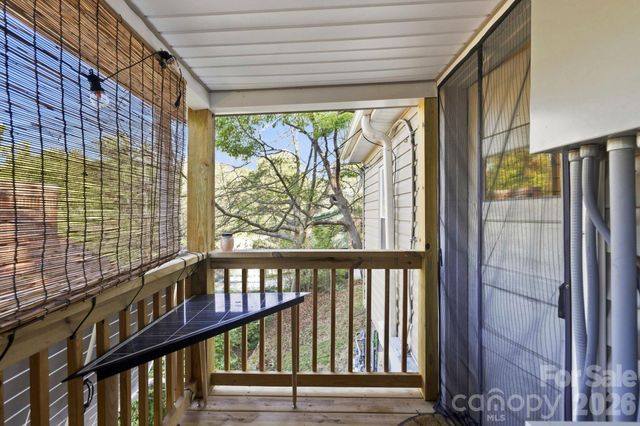 65 King Street, Asheville, NC 28804