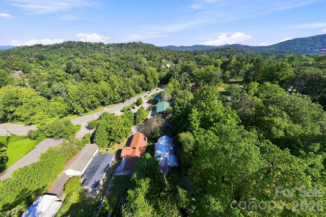 65 King Street, Asheville, NC 28804