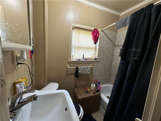 808 S Willis Avenue, Independence, MO 64052