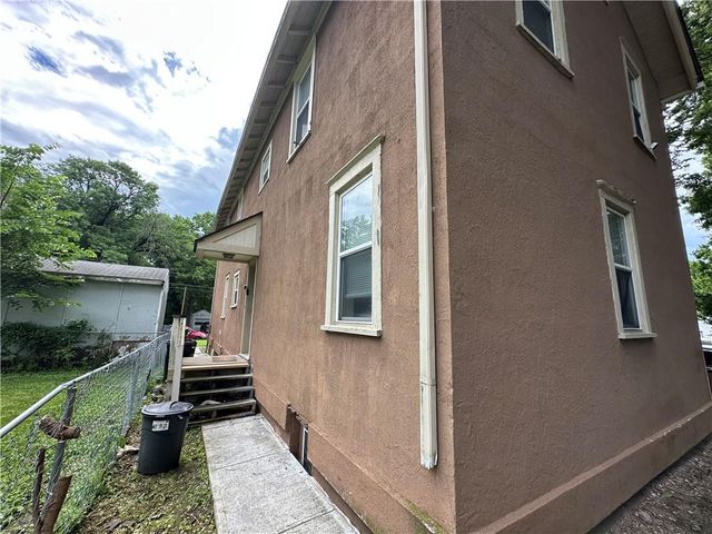 808 S Willis Avenue, Independence, MO 64052