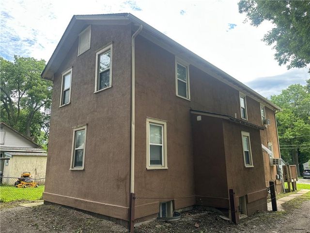 808 S Willis Avenue, Independence, MO 64052
