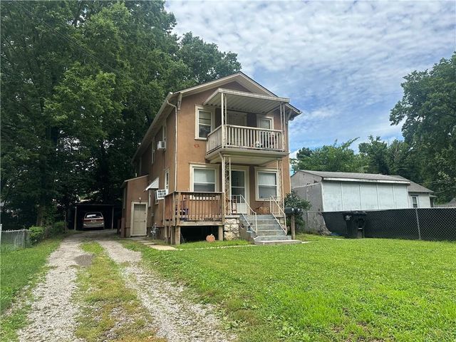 808 S Willis Avenue, Independence, MO 64052