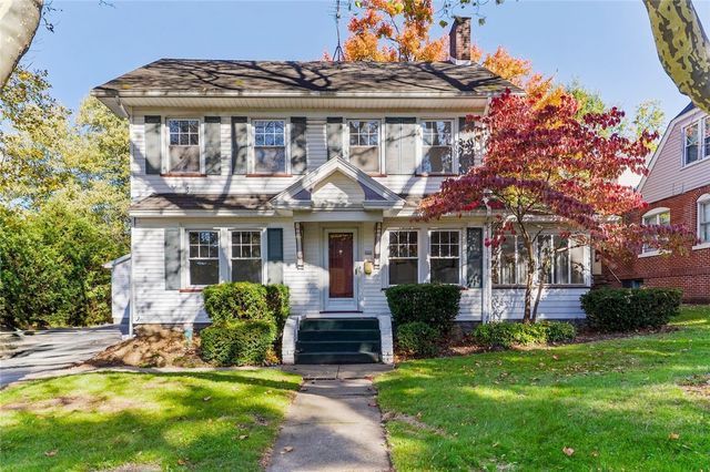 841 Highland Rd, Sharon, PA 16146