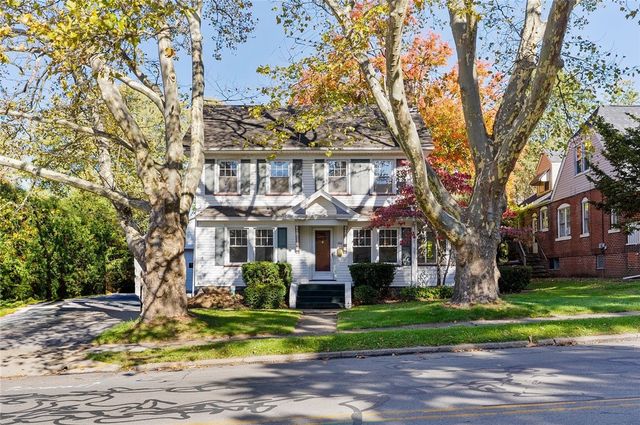 841 Highland Rd, Sharon, PA 16146