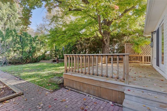 841 Highland Rd, Sharon, PA 16146