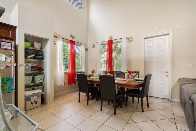 20507 NW 9th Ave, Miami Gardens, FL 33169