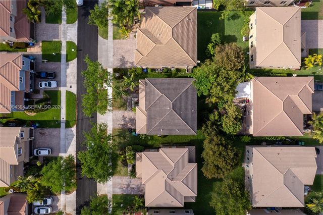 20507 NW 9th Ave, Miami Gardens, FL 33169