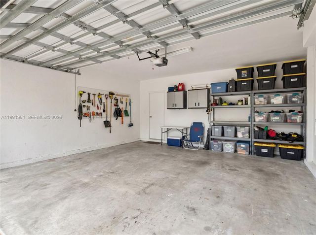 20507 NW 9th Ave, Miami Gardens, FL 33169