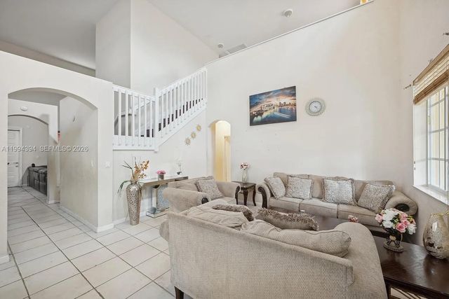 20507 NW 9th Ave, Miami Gardens, FL 33169