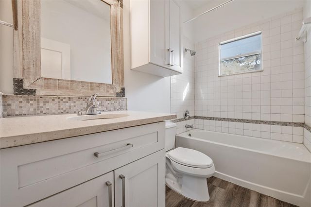 8304 N 13TH STREET, Tampa, FL 33604