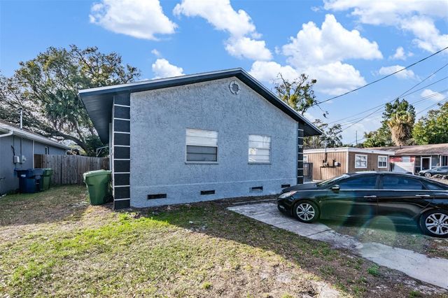 8304 N 13TH STREET, Tampa, FL 33604