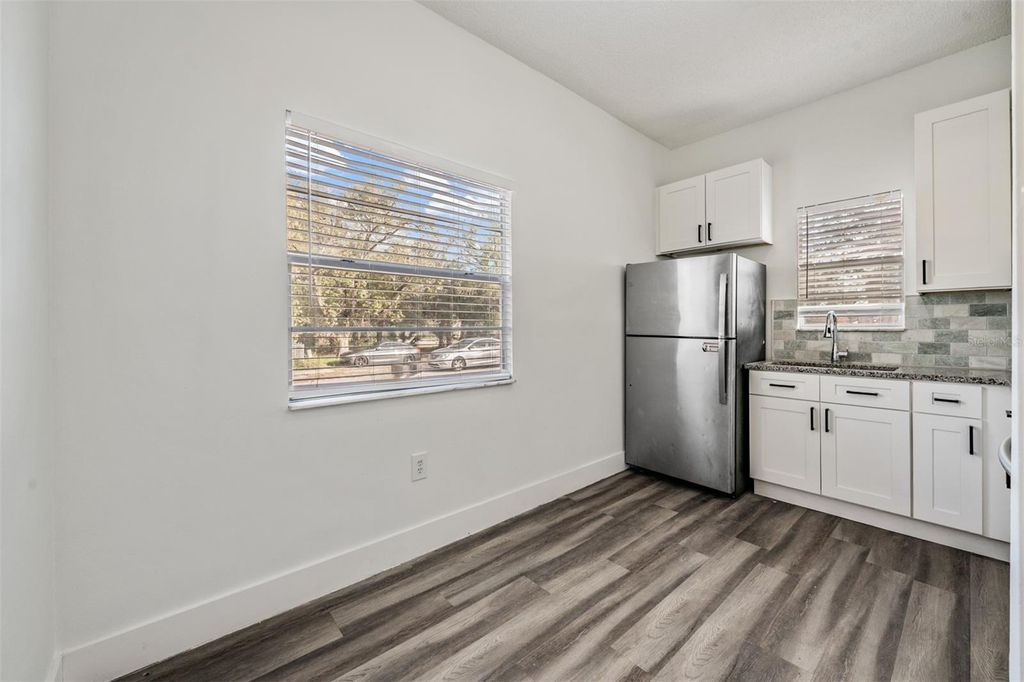 Image 11 of property listing at 8304 N 13TH STREET, Tampa, FL 33604