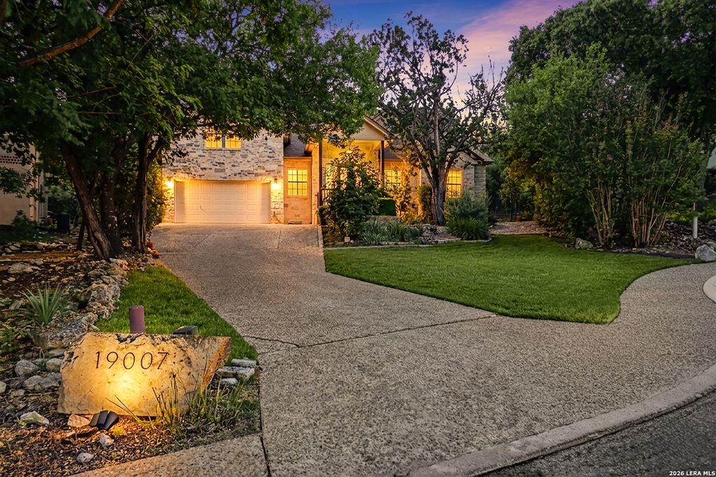19007 Sweet Mary, San Antonio, TX 78255