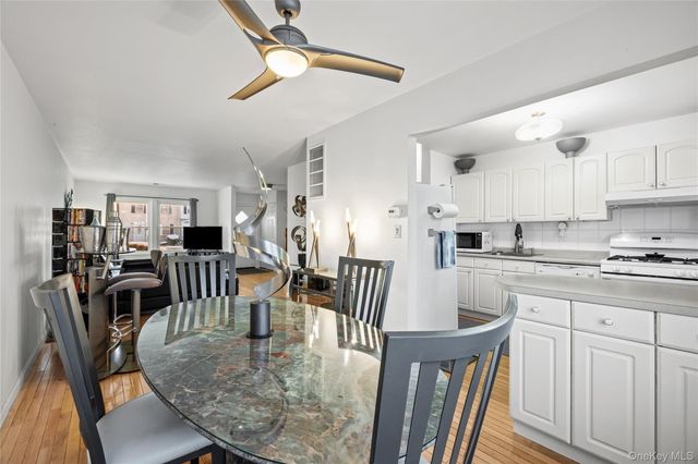 2899 Grand Avenue 5, Baldwin, NY 11510