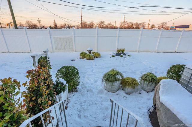 2899 Grand Avenue 5, Baldwin, NY 11510