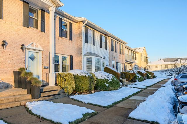 2899 Grand Avenue 5, Baldwin, NY 11510