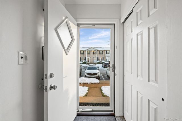 2899 Grand Avenue 5, Baldwin, NY 11510