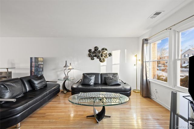 2899 Grand Avenue 5, Baldwin, NY 11510