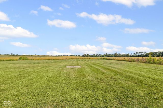 8446 W SR 32, Thorntown, IN 46071