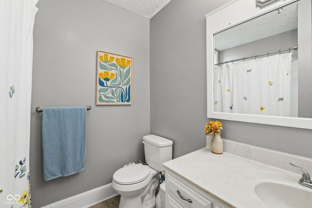 8446 W SR 32, Thorntown, IN 46071