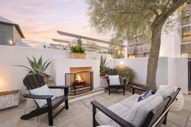 21 Hamilton Lane, Rosemary Beach, FL 32461