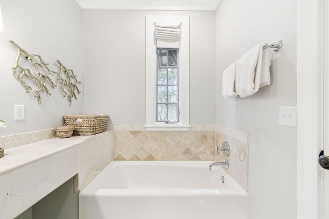 21 Hamilton Lane, Rosemary Beach, FL 32461