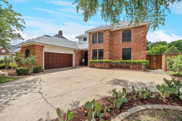 845 Canyon Crest Drive, Irving, TX 75063