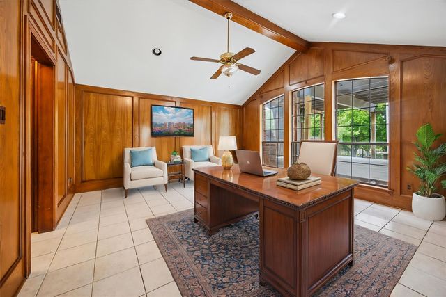 845 Canyon Crest Drive, Irving, TX 75063