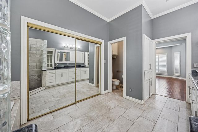 845 Canyon Crest Drive, Irving, TX 75063