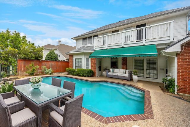 845 Canyon Crest Drive, Irving, TX 75063
