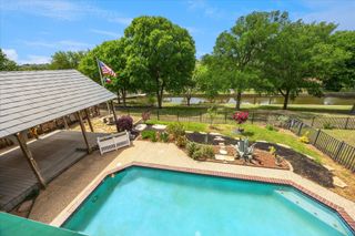 845 Canyon Crest Drive, Irving, TX 75063