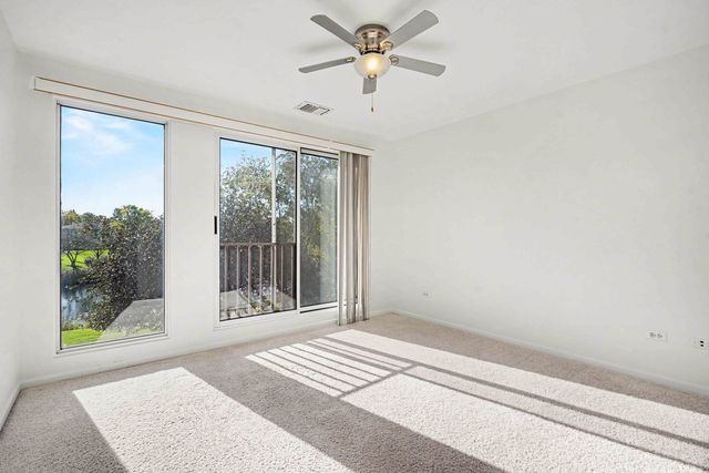 524 Milford Road, Deerfield, IL 60015