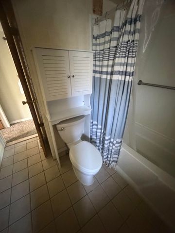 17 Wayland Circle, Exeter, NH 03833