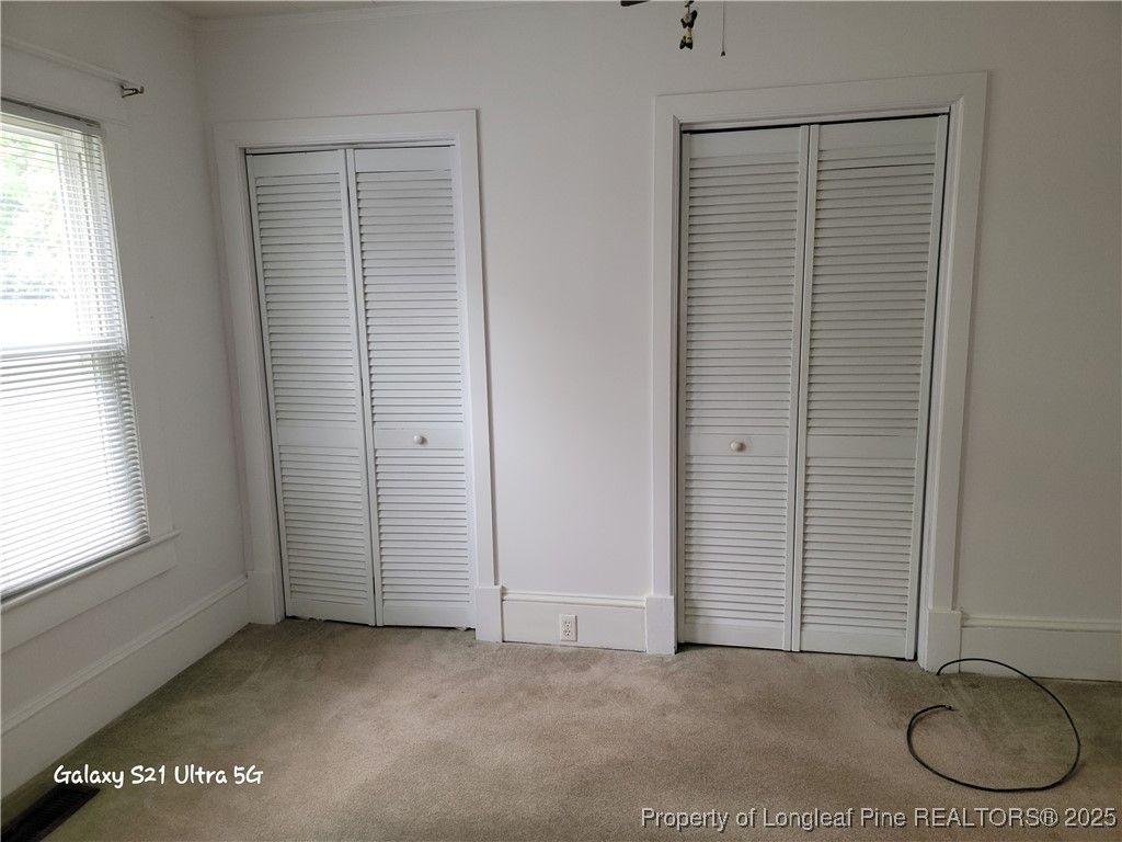209 E Elwood Avenue, Raeford, NC 28376 — photo 9