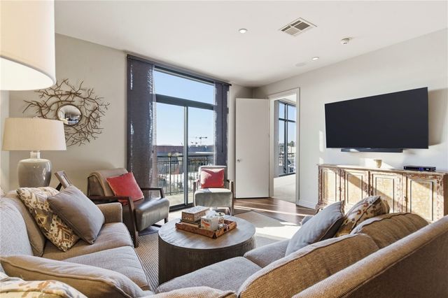 401 W Watson Street 401, Fayetteville, AR 72701